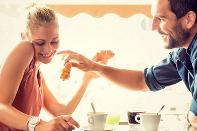 О чем говорят мужские жесты?